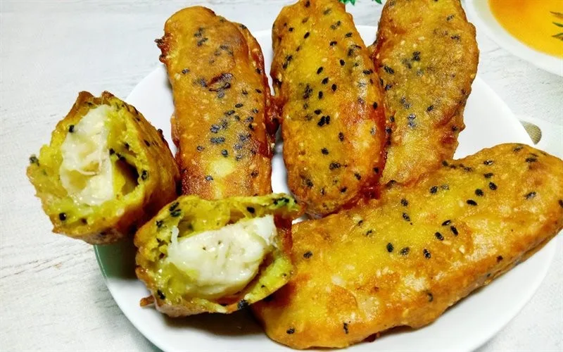 Chuối chiên, chè chuối và bánh chuối thường nhiều năng lượng hơn chuối tươi do có thêm đường và chất béo